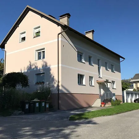 Apartman Gemutliche Mit Blick Auf Die Berge *