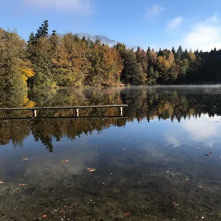 Gemutliche Mit Blick Auf Die Berge 公寓